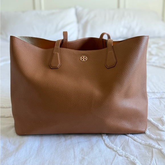 Tory Burch Handbags - Tory Burch Tan Brown Leather Tote